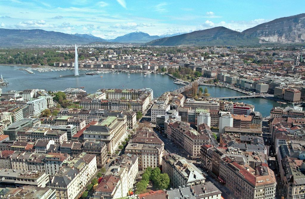 Ibis Budget Thonon Les Bains Exterior photo